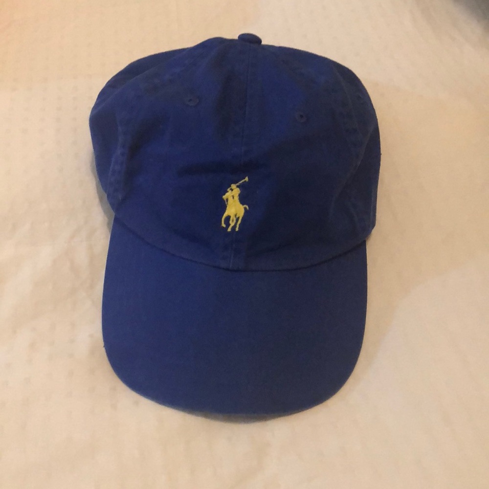 Boys Polo shirt and hat - Picture 5 of 6
